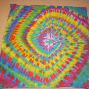 Tie dye flour sack tea towels 29x27