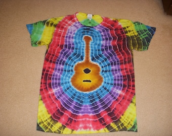M tie dye t-shirt, guitar rainbow design, medium