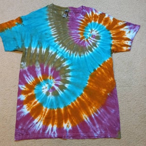L tie dye t-shirt, rainbow double swirl, large