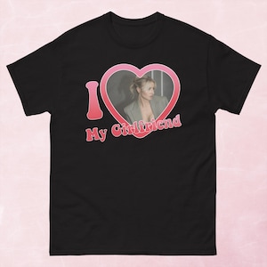 I Love My Girlfriend Leah Williamson Unisex Tee