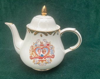 Charles and Diana Arthur Wood Tea Pot, Commemorative, Unused