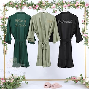 Bridesmaid Ruffle Robes Set of 5, Personalize Bridesmaid Robes, Soft Bridesmaid Robes, Bridal Party Robe, Bachelorette Party Robes