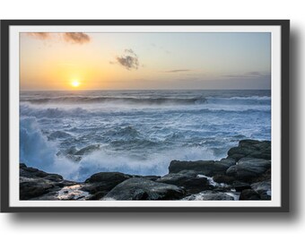 Impresión fotográfica de atardecer en la playa: Decoración de pared con olas del océano (descarga digital)