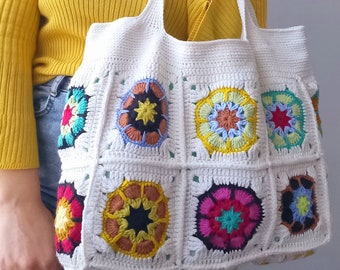 Crochet bag Women's shoulder bag with African flower motif
