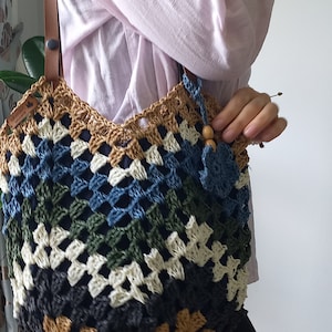 Crochet bag, Raffia bag, Shoulder bag, Handmade bag,Daıly bag, Granny square bag , Boho bag zdjęcie 4