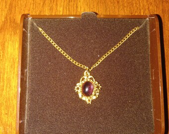 Vintage Ronte of Hollywood necklace with Florentine pendant and faux amethyst