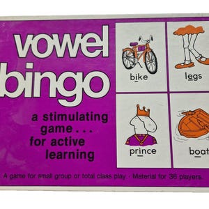 Vintage VOWEL BINGO Basic Sight Words - 100% complete