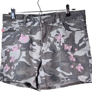 vintage 2000s 平成 mcbling ショートパンツ Mcbling Shorts - Etsy