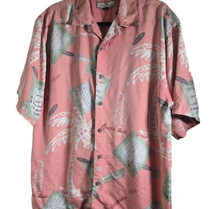 Tommy Bahama Shirt Men's Large Pink 100% Silk Button Up Short Sleeve Beach