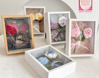 Handgemaakt gehaakt rozenboeket in frame | Gebreide ingelijste rozenbloem | 5e verjaardagscadeau | 80e verjaardagscadeau | Bloemen woondecoratie