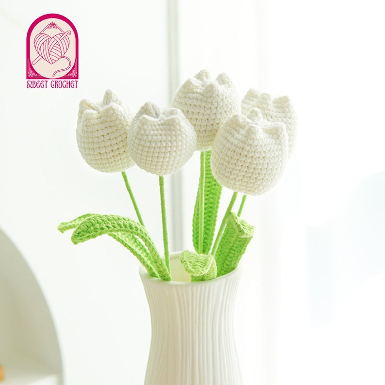 Handmade Crochet Tulip Bouquet Anniversary Gift Mother's Day Floral Room Decor Graduation Gift White