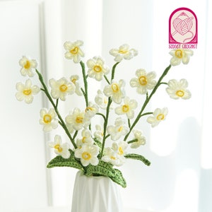 Handmade häkeln Vergissmeinnicht Blumenstrauß Strickblumen Geschenk Muttertag Geschenk zum 5 Abschlussgeschenk Blumen Wohndekor White