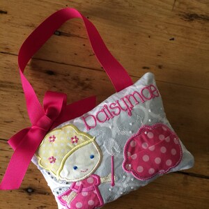 Girl&#39;s Tooth Fairy Pillow in Hot Pink and Gray, door or bedpost hanger, ToothFairy Pillow, Tooth Pillow
