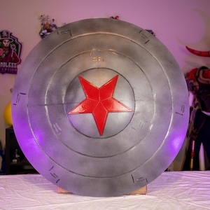 3D Printed Super Soldier Armored Shield Prop • Comic Inspired Cosplay Accessory • Full Size Replica for Costume & Display