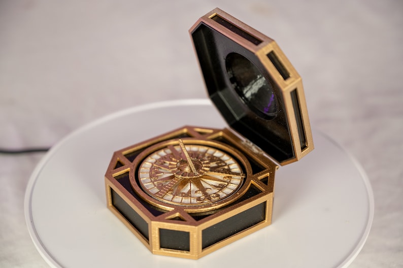3D Printed Captain Jack Sparrow Compass Pirates of the Caribbean Cosplay Prop Handcrafted Pirate