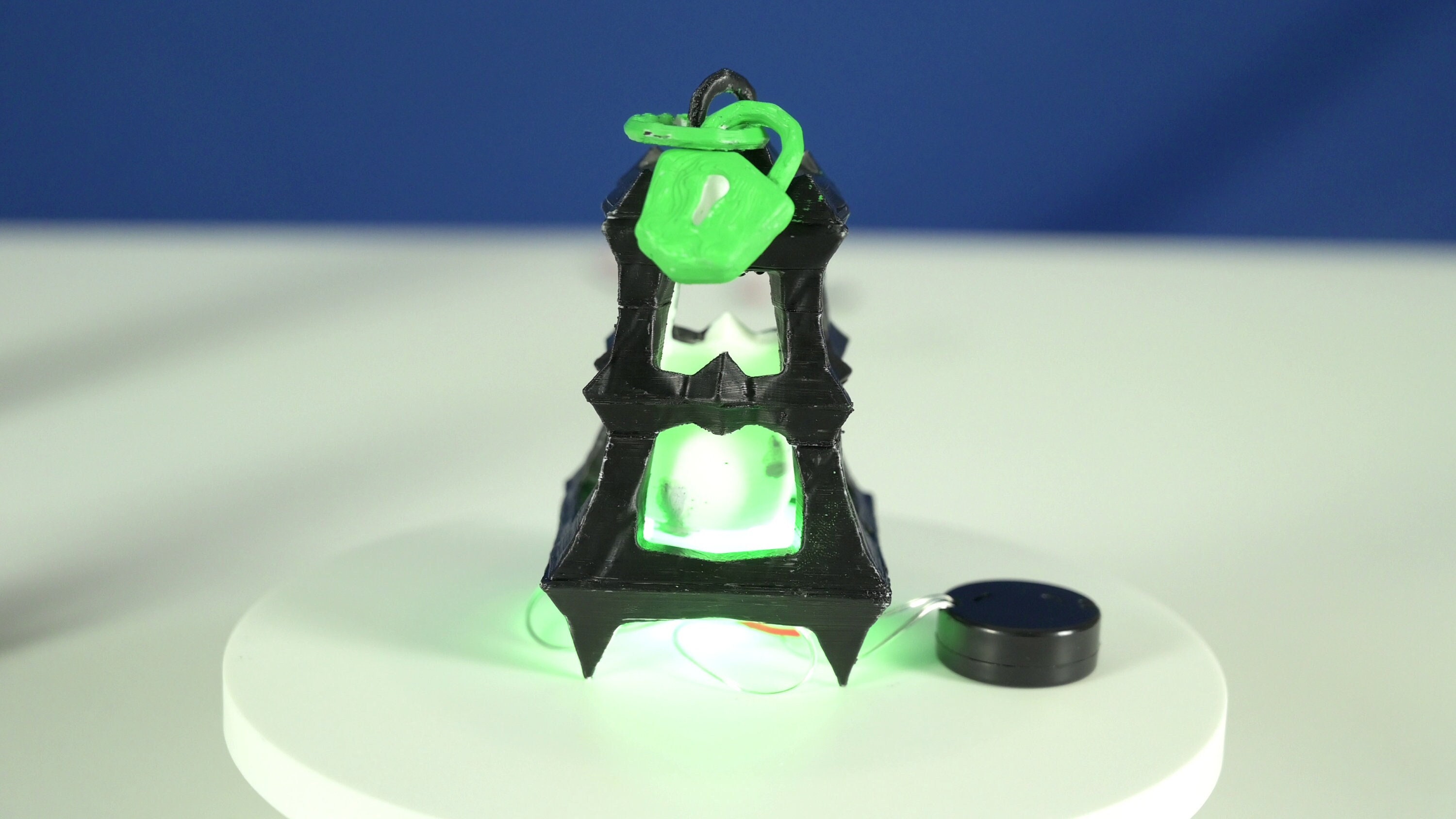 Thresh lantern - Etsy 日本