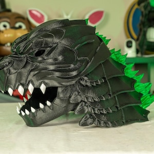 3D Printed Godzilla Cosplay Helmet – Unleash Your Inner Kaiju