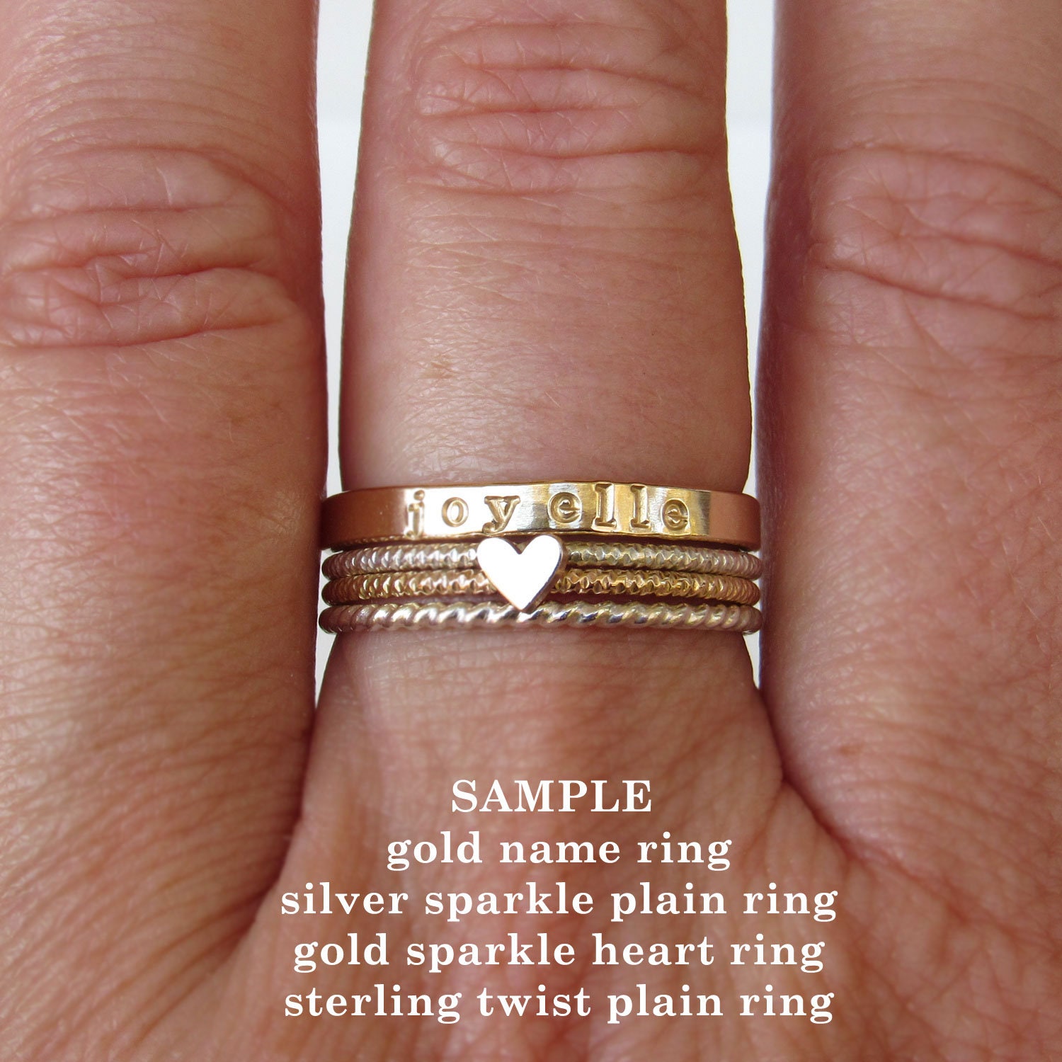 Pretty Heart Name Engraved Gold Couple Rings