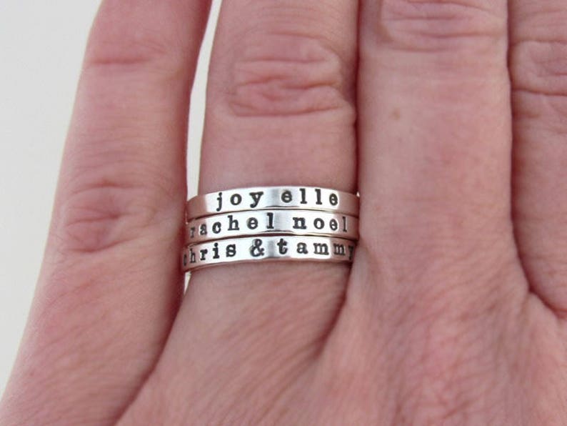 Personalized Ring, Custom Name Ring, Mom Ring, Ring with Names, Sterling Silver Stacking Ring 画像 3