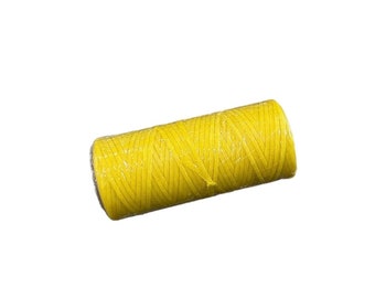 Yellow Waxed Rooster Tie String 100yds / Hilo Amarillo Con Ceda Para Amarar Gallos Americano