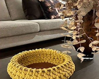 Dekorativer Korb aus pflanzlichem Leder und recycelter Baumwolle