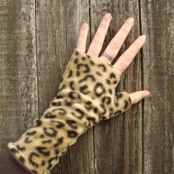 Fingerless gloves, Wrist Warmers, Leopard Print, soft, washable fleece