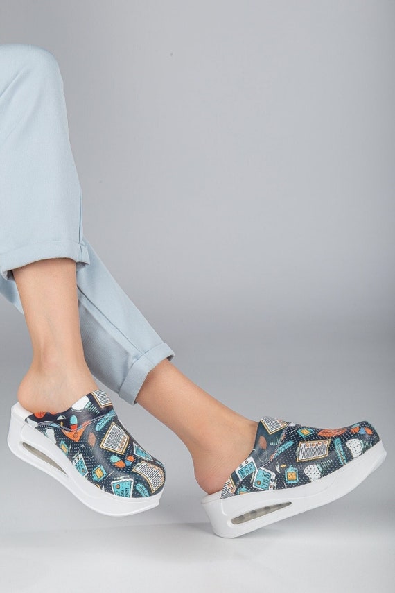 Blue heart nurse shoes clearance