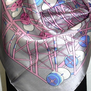 Multi-design 100% Mulberry Silk 35&quot; Square Scarf Wrap Shawl Belt Accessories for Woman Holiday Occasions Gift Car