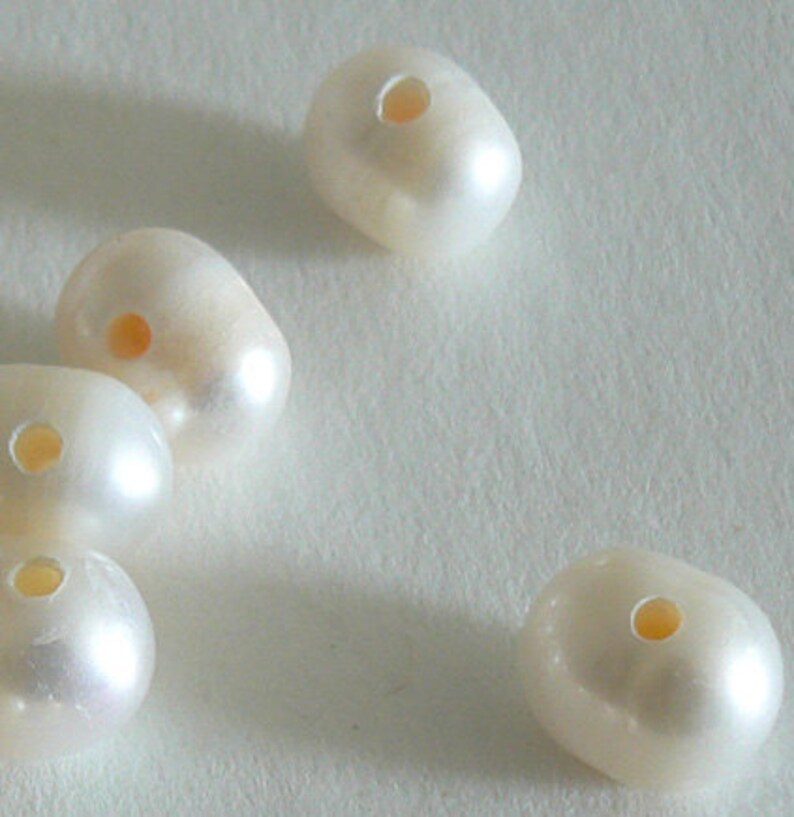 SALE 20 Large Hole Freshwater Pearl Beads Potato Ivory White Drill Hole Side Way b2476