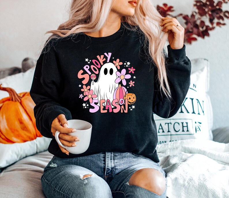Spooky Season Sweatshirt, Retro Spooky Shirt, Spooky Halloween, Halloween Shirt, Fall Vibes, Cozy Season Shirt, Cute Fall Shirt bild 5
