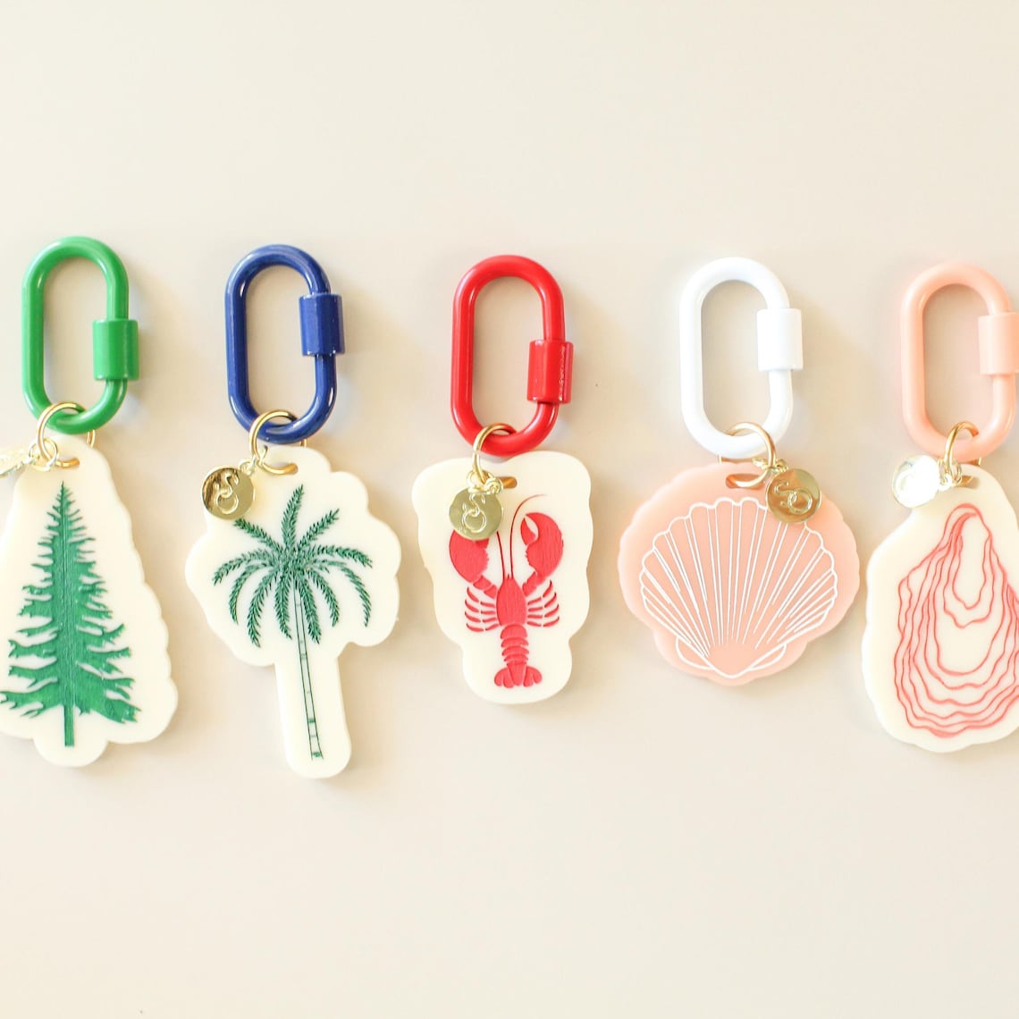 Seashell Bag Charm | Engraved Acrylic Keychain | Tote Bag Charm - Etsy