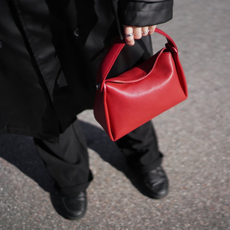 Red Leather Crossbody Bag, Red Shoulder bag, Mini Leather Original Handbag, Fashion Shoulder Red Bag Minimalist MIA zdjęcie 5