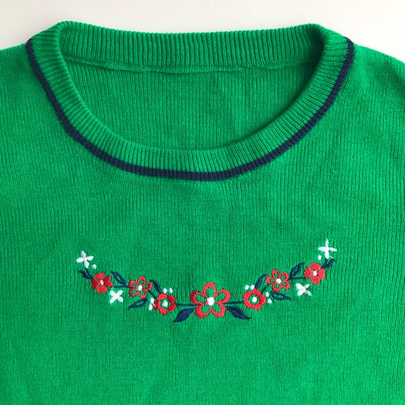 80s Preppy Vintage Green Knit Sweater with Floral… - image 5