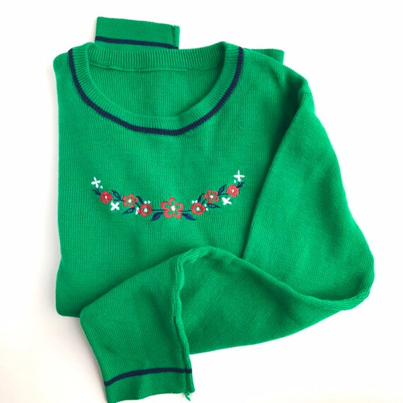 80s Preppy Vintage Green Knit Sweater with Floral… - image 3