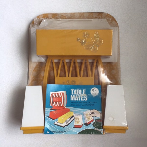 Vintage NIP Table Mates Kitchen Set Napkin Holder Butter Dish Salt & Pepper Shakers FREE SHIPPING