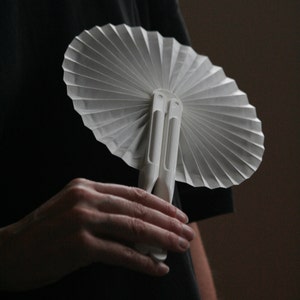 Hand fan