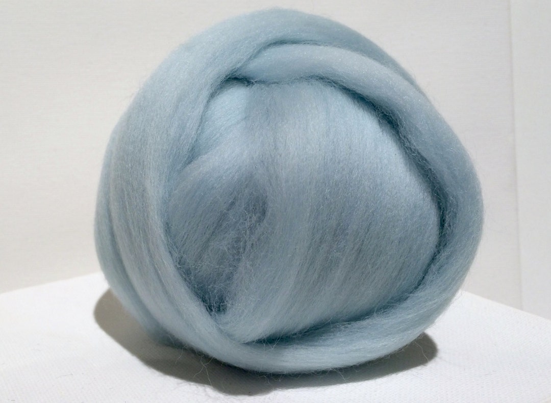 Blue Roving Ice Blue Merino Roving: Felting Wool, Spinning Fiber (1oz) - Etsy