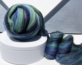 Multicolor Merino Roving “Hidden Cove” Felting wool, Spinning Fiber in Dark Navy, Black, Hyacinth Blue, Yellow green,