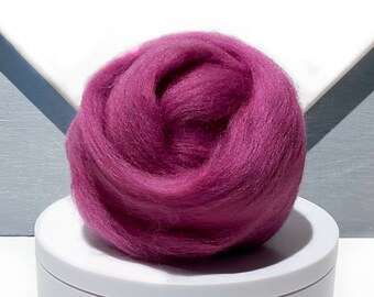 Violet pink Merino Wool Roving "Wilde Berry" light purple wool roving, Needle Felting, Spinning Fiber, violet, pink, dark orchid Merino rov