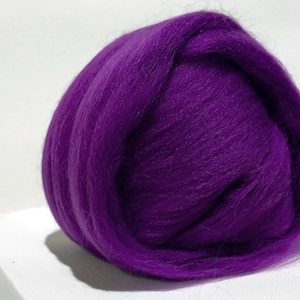 Purple Merino Roving, Needle Felting Spinning Fiber, Purple, Violet, Merino wool, felting wool, purple wool, purple roving