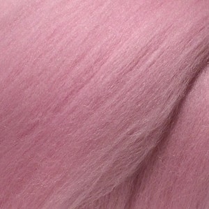 Pink Merino Wool Roving, Needle Felting, Spinning Fiber, pink wool roving, cotton candy, baby pink roving, bubble gum pink, Saori weaving image 5