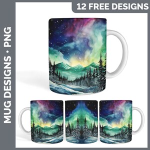 K&ouml;nnte beinhalten: Ein Set mit vier Becherdesigns, die eine Aquarellmalerei einer verschneiten Berglandschaft mit einem farbenfrohen Nordlicht am Himmel zeigen. Die Designs sind perfekt f&uuml;r den Sublimationsdruck.