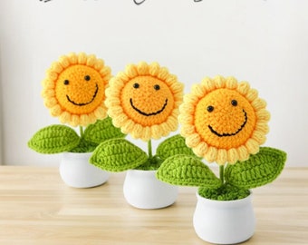 Handmade Crochet Smiling, Sunflower DIY Handwoven Flower Pot, Cute gift for table top display, Spring Decoration