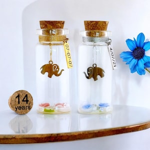 14回目のアイボリー結婚記念日ミニボトルギフト｜あらゆる言語でパーソナライズ｜彼女、彼、妻、夫への記念品｜カード代わり｜手作り