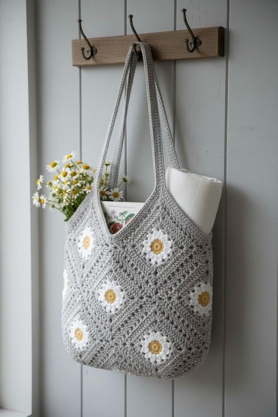 Crochet Pattern Flower Granny Square Bag, Digital Download PDF Pattern