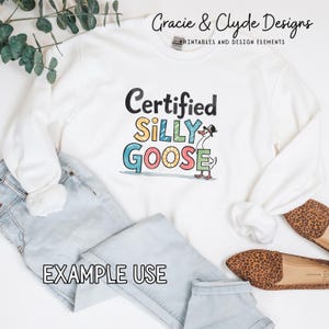 Clipart de ganso tonto certificado, diseño de ganso divertido, ganso lindo PNG, PNG de moda, humor adulto Png, diseño popular para calcomanías, camisetas, tazas, bolsos