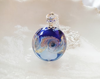 Collier bleu cobalt en verre de Murano