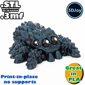 Peut inclure: Une araign&eacute;e imprim&eacute;e en 3D de couleur bleu-vert avec de grands yeux noirs. L'araign&eacute;e est imprim&eacute;e en place et ne n&eacute;cessite pas de supports. Le texte "STL digital download for 3D printing .3mf" est dans le coin sup&eacute;rieur gauche de l'image. Le texte "3DJoy" est dans un cercle bleu dans le coin sup&eacute;rieur droit de l'image. Le texte "Great in PLA" est dans un cercle jaune dans le coin inf&eacute;rieur droit de l'image.