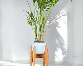 Soporte para plantas de cedro hecho a mano, estilo moderno de mediados de siglo.