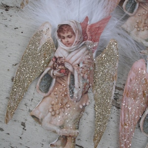 ANGE dans les bois ** Découpé et peint à la main avec des paillettes allemandes * O Darling * Vous n'en recevrez qu'UN à l'achat